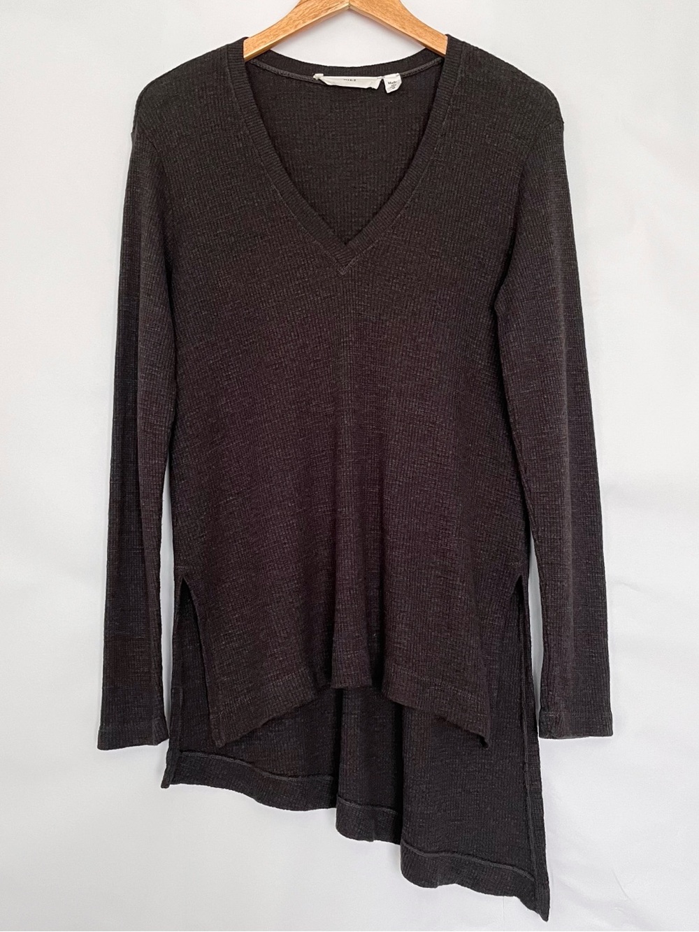 Wilt Waffle Knit Long Sleeve Tunic Top V-Neck Slant Hemline Size Medium Brown